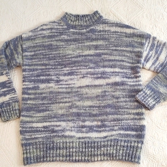 a.n.a Womans Soft Knit Turtleneck Violet & White Variegated Sweater/Size L - Picture 3 of 9